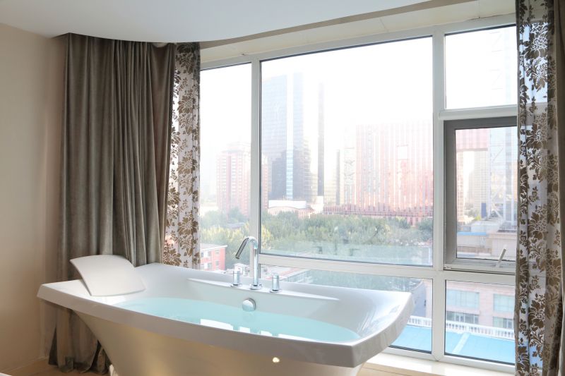 Top Bathtub Installation Companies in Universal City, TX